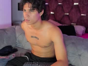 See Tonybenedetti online Now @ fapping.uk