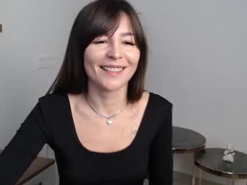 See Veronik_shy online Now @ fapping.uk