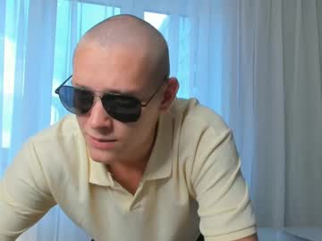 See Vvilly_wonka online Now @ fapping.uk