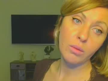 See Xvaleriax0 online Now @ fapping.uk